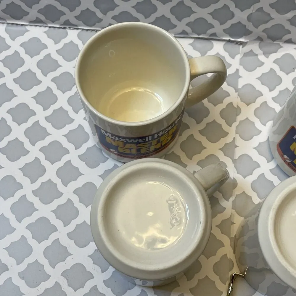 Vintage Lot of 4 Maxwell House Master Blend Coffee Cups Mugs EUC - Picture 3 of 3